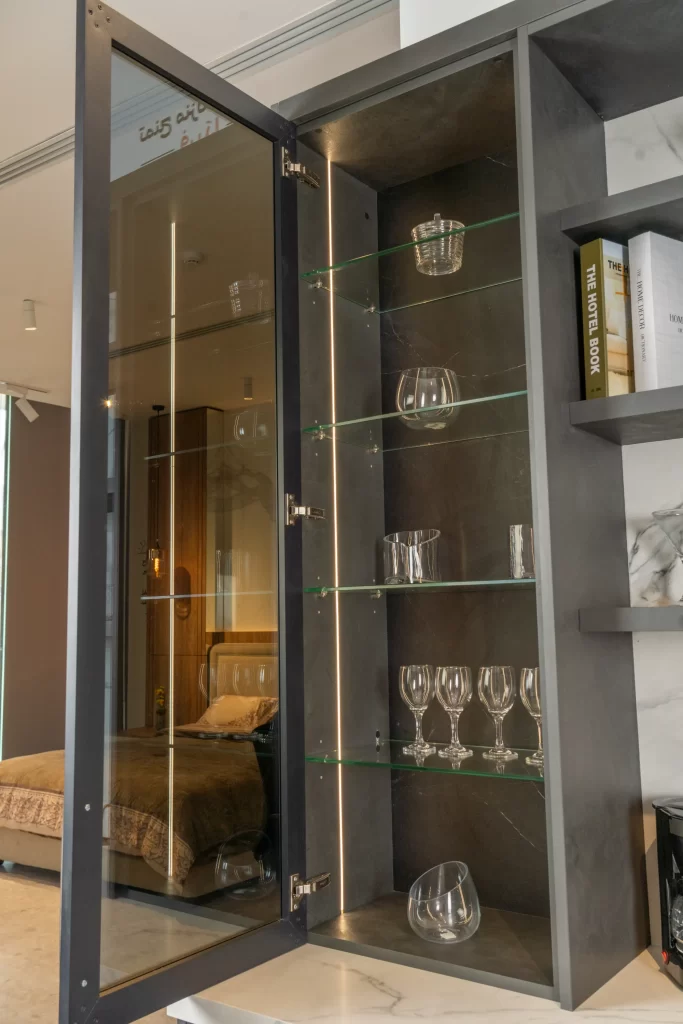 صور من فرع التعاون للأعمال الخشبية - صورة 2104